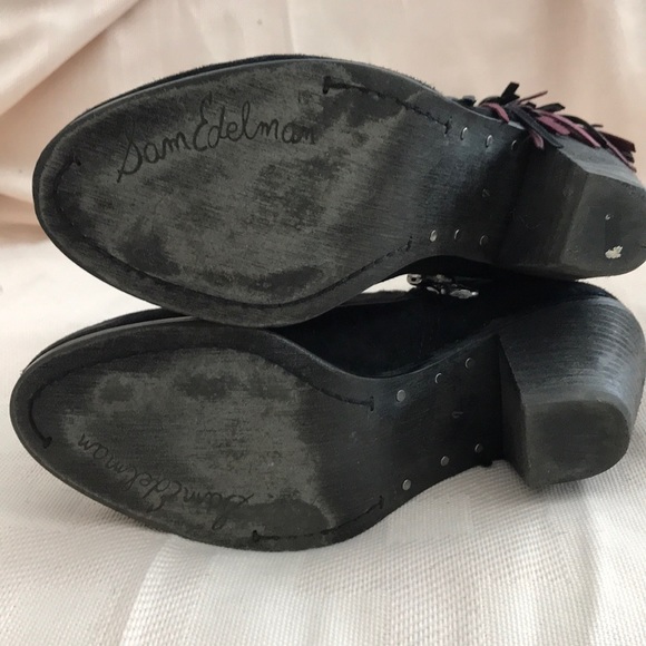 Black Suede Sam Edelman ankle Booties - Picture 6 of 6